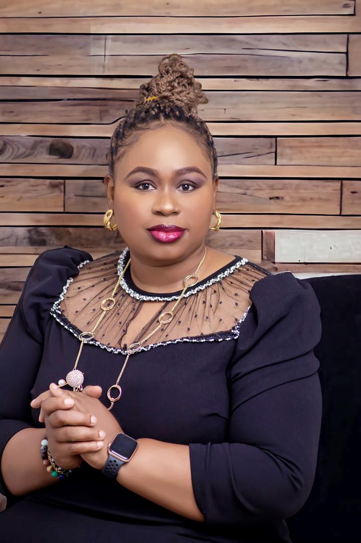 Barr. (Mrs.) Briggs Onomen